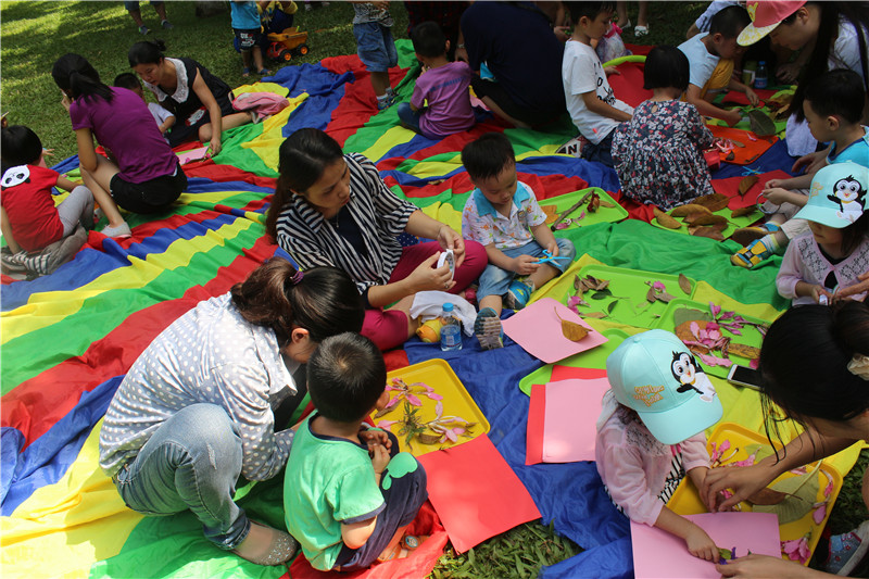 BBunion国际早教厦门外图中心活动花絮：《秋之美》英语户外课